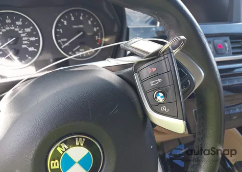 2016 BMW X1 xDrive28I z USA, uszkodzony, nr VIN WBXHT3C37GP881835